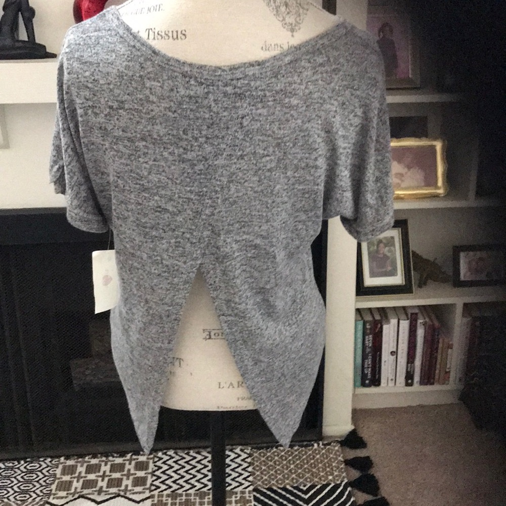 Heather Gray Top